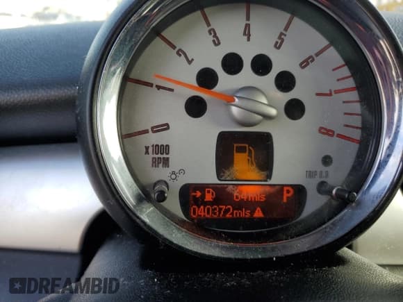 ✅ 2011 MINI Clubman • VIN: WMWZF3C51BT188461 • Lot: 91654595. Listed on Copart with 40,372 mi. Free auction sales archive from the USA and detailed vehicle history report at DreamBid. Image 9.