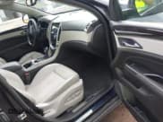 ✅ 2016 Cadillac SRX Performance Collection • VIN: 3GYFNCE38GS577159 • Lot: 43304688. Listed on IAAI with 110,526 mi. Free auction sales archive from the USA and detailed vehicle history report at DreamBid. Image 5.