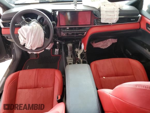 ✅ 2025 Toyota Camry XSE • VIN: 4T1DAACK9SU112787 • Lot: 81523615. Listed on Copart with 3,454 mi. Free auction sales archive from the USA and detailed vehicle history report at DreamBid. Image 8.