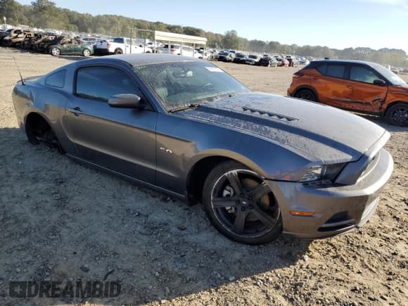 ✅ 2014 Ford Mustang GT Premium • VIN: 1ZVBP8CF2E5228804 • Lot: 87457365. Listed on Copart with 110,524 mi. Free auction sales archive from the USA and detailed vehicle history report at DreamBid. Image 4.