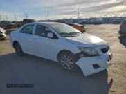 ✅ 2010 Toyota Corolla LE • VIN: 1NXBU4EEXAZ329240 • Lot: 94328365. Wystawiony na Copart z przebiegiem 187 543 mil. Bezpłatny archiwum sprzedaży aukcyjnych z USA i szczegółowy raport historii pojazdu na DreamBid. Zdjęcie 4.