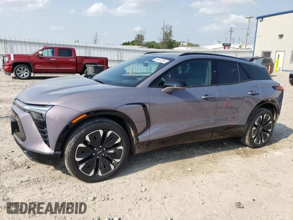 ✅ 2024 Chevrolet Blazer EV eAWD RS • VIN: 3GNKDCRJ2RS185532 • Лот: 65431054. Опубликован ранее на Copart с пробегом 3 653 миль. Бесплатный доступ к архиву аукционных продаж из США и подробный отчёт об истории автомобиля на DreamBid. Изображение 1.