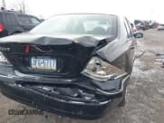 ✅ 2002 Mercedes-Benz C 230/260/280/320 • VIN: WDBRF61J12E005521 • Lot: 41606271. Wystawiony na IAAI z przebiegiem 122 569 mil. Bezpłatny archiwum sprzedaży aukcyjnych z USA i szczegółowy raport historii pojazdu na DreamBid. Zdjęcie 11.