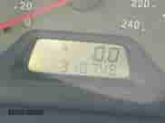 2001 Honda Accord EX z VIN 1HGCG22531A026926, wystawiony jako IAAI lot #43561897 z przebiegiem 318 749 mil mil oraz . Historia ofert i sprzedaży dostępna na DreamBid. Obrazek 7.