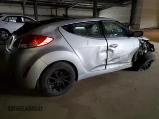 ✅ 2012 Hyundai Veloster w/Gray Int • VIN: KMHTC6AD8CU060299 • Lot: 79248434. Wystawiony na Copart z przebiegiem Nie podano. Bezpłatny archiwum sprzedaży aukcyjnych z USA i szczegółowy raport historii pojazdu na DreamBid. Zdjęcie 3.