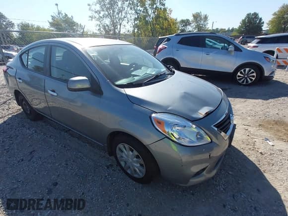✅ 2013 Nissan Versa SV • VIN: 3N1CN7AP3DL836402 • Лот: 43307090. Опубликован ранее на IAAI с пробегом 96 508 миль. Бесплатный доступ к архиву аукционных продаж из США и подробный отчёт об истории автомобиля на DreamBid. Изображение 1.