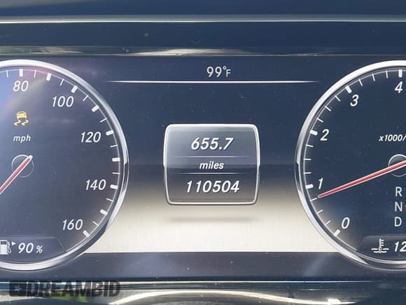 ✅ 2014 Mercedes-Benz S 550 • VIN: WDDUG8CBXEA054891 • Лот: 42622538. Опубликован ранее на IAAI с пробегом 110 504 миль. Бесплатный доступ к архиву аукционных продаж из США и подробный отчёт об истории автомобиля на DreamBid. Изображение 15.