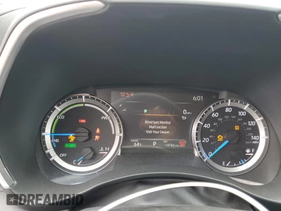 ✅ 2024 Toyota Highlander Hybrid XLE • VIN: 5TDKBRCH2RS607519 • Лот: 84640015. Опубликован ранее на Copart с пробегом 14 742 миль. Бесплатный доступ к архиву аукционных продаж из США и подробный отчёт об истории автомобиля на DreamBid. Изображение 9.