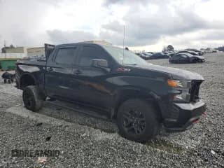 ✅ 2021 Chevrolet Silverado 1500 Custom Trail Boss • VIN: 1GCPYCEF8MZ442399 • Lot: 72628634. Wystawiony na Copart z przebiegiem Nie podano. Bezpłatny archiwum sprzedaży aukcyjnych z USA i szczegółowy raport historii pojazdu na DreamBid. Zdjęcie 4.