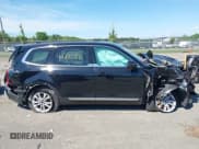 ✅ 2021 Kia Telluride LX • VIN: 5XYP2DHC1MG106777 • Lot: 42290891. Wystawiony na IAAI z przebiegiem 82 548 mil. Bezpłatny archiwum sprzedaży aukcyjnych z USA i szczegółowy raport historii pojazdu na DreamBid. Zdjęcie 14.