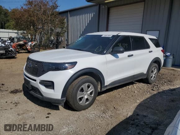 ✅ 2021 Ford Police Interceptor Utility • VIN: 1FM5K8AB5MGC02369 • Lot: 76667864. Wystawiony na Copart z przebiegiem 36 173 mil. Bezpłatny archiwum sprzedaży aukcyjnych z USA i szczegółowy raport historii pojazdu na DreamBid. Zdjęcie 1.
