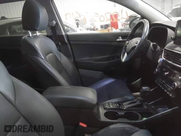 2020 Hyundai Tucson SEL с VIN KM8J3CAL6LU242502, выставлен на аукционе IAAI как лот 42205349 с пробегом 85 322 миль миль и . История ставок и продаж доступна на DreamBid. Изображение 5.