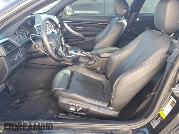 ✅ 2016 BMW 4 Series 435i • VIN: WBA3R1C54GK529544 • Lot: 83681014. Wystawiony na Copart z przebiegiem 111 332 mil. Bezpłatny archiwum sprzedaży aukcyjnych z USA i szczegółowy raport historii pojazdu na DreamBid. Zdjęcie 7.