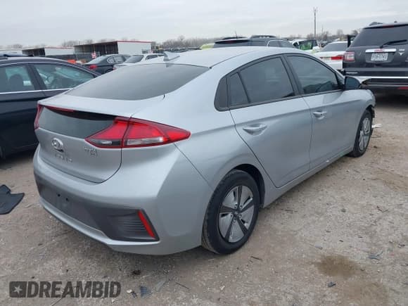 ✅ 2022 Hyundai Ioniq Blue • VIN: KMHC65LCXNU266510 • Lot: 41435358. Wystawiony na IAAI z przebiegiem 82 463 mil. Bezpłatny archiwum sprzedaży aukcyjnych z USA i szczegółowy raport historii pojazdu na DreamBid. Zdjęcie 4.