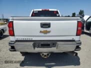 ✅ 2015 Chevrolet Silverado 2500HD LT • VIN: 1GC1KVE81FF569150 • Lot: 60851455. Listed on Copart with 165,938 mi. Free auction sales archive from the USA and detailed vehicle history report at DreamBid. Image 6.