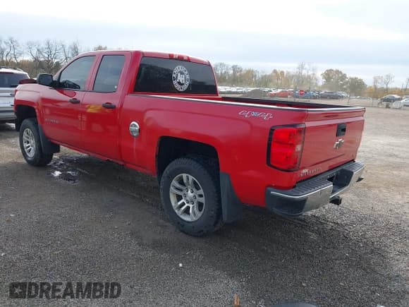 ✅ 2014 Chevrolet Silverado 1500 LT • VIN: 1GCVKREH0EZ300563 • Lot: 43551884. Wystawiony na IAAI z przebiegiem 208 217 mil. Bezpłatny archiwum sprzedaży aukcyjnych z USA i szczegółowy raport historii pojazdu na DreamBid. Zdjęcie 3.