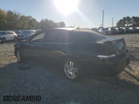 ✅ 2015 Chevrolet Impala LT • VIN: 2G1WB5E38F1124625 • Лот: 75994834. Опубликован ранее на Copart с пробегом Не указан. Бесплатный доступ к архиву аукционных продаж из США и подробный отчёт об истории автомобиля на DreamBid. Изображение 2.