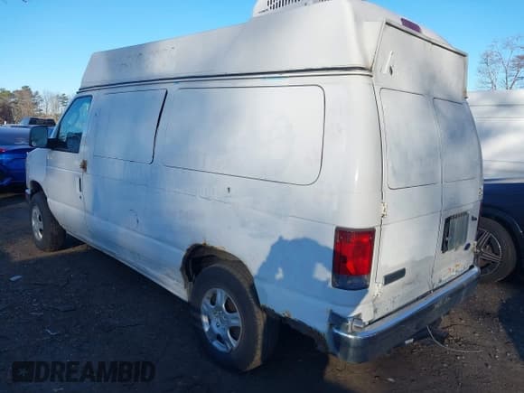 ✅ 2008 Ford Econoline Cargo Commercial • VIN: 1FTNE24W18DA46376 • Лот: 43858295. Опубликован ранее на IAAI с пробегом 349 988 миль. Бесплатный доступ к архиву аукционных продаж из США и подробный отчёт об истории автомобиля на DreamBid. Изображение 3.