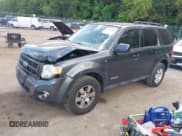 ✅ 2008 Ford Escape Limited • VIN: 1FMCU94198KB08475 • Lot: 43094043. Wystawiony na IAAI z przebiegiem 188 271 mil. Bezpłatny archiwum sprzedaży aukcyjnych z USA i szczegółowy raport historii pojazdu na DreamBid. Zdjęcie 2.