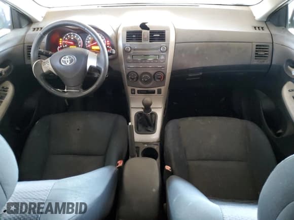 ✅ 2010 Toyota Corolla • VIN: 2T1BU4EE5AC475823 • Lot: 60291295. Wystawiony na Copart z przebiegiem 166 337 mil. Bezpłatny archiwum sprzedaży aukcyjnych z USA i szczegółowy raport historii pojazdu na DreamBid. Zdjęcie 8.