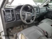 ✅ 2015 Chevrolet Silverado 1500 • VIN: 1GC0CUE81FZ513128 • Лот: 67903215. Опубликован ранее на Copart с пробегом 471 473 миль. Бесплатный доступ к архиву аукционных продаж из США и подробный отчёт об истории автомобиля на DreamBid. Изображение 8.