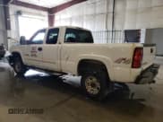 ✅ 2006 Chevrolet Silverado 2500HD Work Truck • VIN: 1GCHK29U66E132156 • Lot: 75212864. Wystawiony na Copart z przebiegiem 211 570 mil. Bezpłatny archiwum sprzedaży aukcyjnych z USA i szczegółowy raport historii pojazdu na DreamBid. Zdjęcie 2.