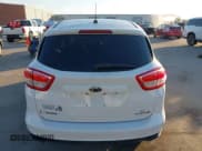 ✅ 2017 Ford C-Max SE • VIN: 1FADP5AU9HL118043 • Lot: 43463999. Wystawiony na IAAI z przebiegiem 87 907 mil. Bezpłatny archiwum sprzedaży aukcyjnych z USA i szczegółowy raport historii pojazdu na DreamBid. Zdjęcie 17.