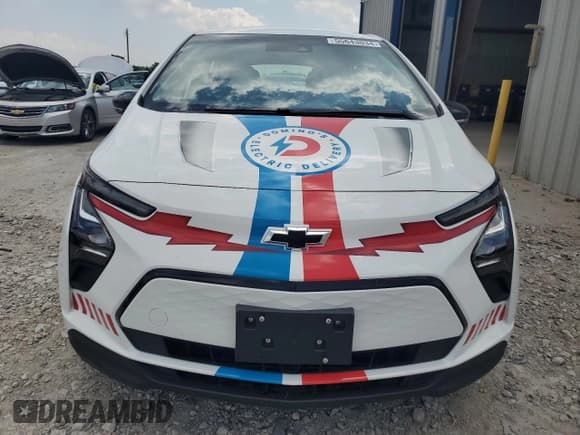 ✅ 2023 Chevrolet Bolt EV 1LT • VIN: 1G1FW6S08P4107009 • Lot: 55643034. Wystawiony na Copart z przebiegiem 50 790 mil. Bezpłatny archiwum sprzedaży aukcyjnych z USA i szczegółowy raport historii pojazdu na DreamBid. Zdjęcie 5.
