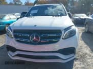 ✅ 2018 Mercedes-Benz GLS 63 AMG • VIN: 4JGDF7FE1JA996041 • Lot: 40910494. Wystawiony na IAAI z przebiegiem 69 159 mil. Bezpłatny archiwum sprzedaży aukcyjnych z USA i szczegółowy raport historii pojazdu na DreamBid. Zdjęcie 12.