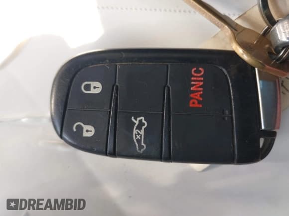 ✅ 2017 Dodge Challenger R/T • VIN: 2C3CDZBT1HH640260 • Лот: 43495698. Опубликован ранее на IAAI с пробегом 48 131 миль. Бесплатный доступ к архиву аукционных продаж из США и подробный отчёт об истории автомобиля на DreamBid. Изображение 11.