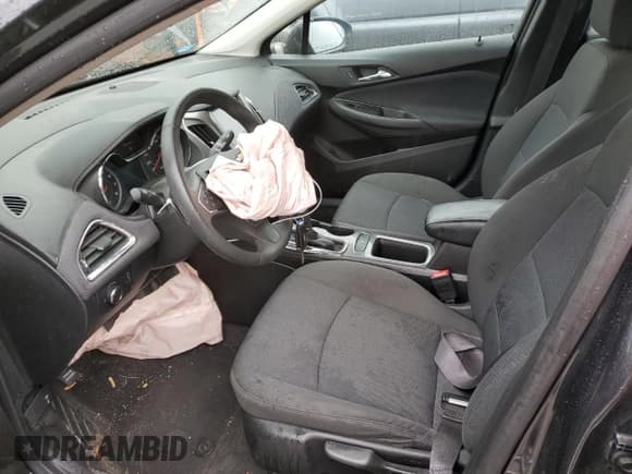 ✅ 2017 Chevrolet Cruze LT • VIN: 1G1BE5SM9H7267589 • Lot: 36234143. Listed on Copart with 70,004 mi. Free auction sales archive from the USA and detailed vehicle history report at DreamBid. Image 7.