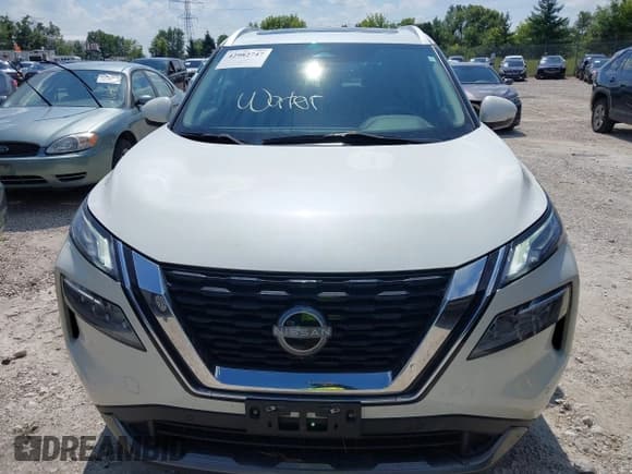 ✅ 2023 Nissan Rogue SL • VIN: 5N1BT3CB4PC739472 • Lot: 42982747. Listed on IAAI with 40,282 mi. Free auction sales archive from the USA and detailed vehicle history report at DreamBid. Image 12.