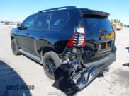 ✅ 2022 Lexus GX 460 • VIN: JTJKM7BX9N5311062 • Lot: 41775057. Wystawiony na IAAI z przebiegiem 42 279 mil. Bezpłatny archiwum sprzedaży aukcyjnych z USA i szczegółowy raport historii pojazdu na DreamBid. Zdjęcie 3.