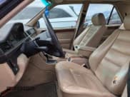 ✅ 1994 Mercedes-Benz E 320 • VIN: WDBEA32E1RC126603 • Lot: 63311875. Wystawiony na Copart z przebiegiem 171 837 mil. Bezpłatny archiwum sprzedaży aukcyjnych z USA i szczegółowy raport historii pojazdu na DreamBid. Zdjęcie 7.