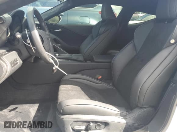 ✅ 2020 Lexus LC 500h • VIN: JTHBY5AY8LA001946 • Lot: 73970204. Wystawiony na Copart z przebiegiem Nie podano. Bezpłatny archiwum sprzedaży aukcyjnych z USA i szczegółowy raport historii pojazdu na DreamBid. Zdjęcie 7.