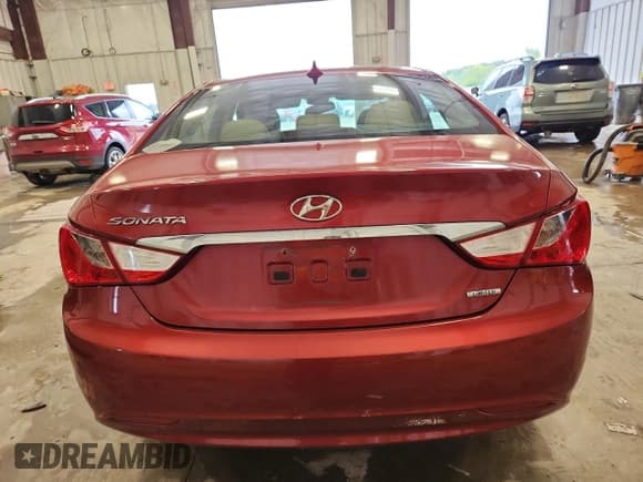 ✅ 2013 Hyundai Sonata Limited • VIN: 5NPEC4AC1DH663941 • Lot: 69427675. Listed on Copart with 182,959 mi. Free auction sales archive from the USA and detailed vehicle history report at DreamBid. Image 6.