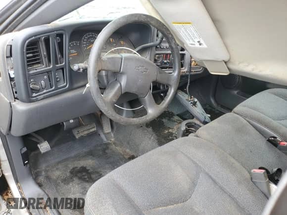 2005 Chevrolet Silverado 1500 Work Truck с VIN 1GCEC14V85Z316676, выставлен на аукционе Copart как лот 48424985 с пробегом 51 310 миль миль и На запчасти • Non repairable. История ставок и продаж доступна на DreamBid. Изображение 8.