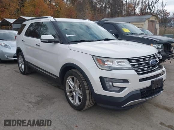 ✅ 2017 Ford Explorer Limited • VIN: 1FM5K8F87HGC83281 • Lot: 43712897. Wystawiony na IAAI z przebiegiem 141 121 mil. Bezpłatny archiwum sprzedaży aukcyjnych z USA i szczegółowy raport historii pojazdu na DreamBid. Zdjęcie 1.