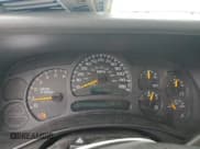 ✅ 2004 GMC Yukon SLE • VIN: 1GKEK13V74J137955 • Лот: 60915455. Опубликован ранее на Copart с пробегом 208 810 миль. Бесплатный доступ к архиву аукционных продаж из США и подробный отчёт об истории автомобиля на DreamBid. Изображение 9.