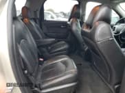 ✅ 2014 GMC Acadia SLT • VIN: 1GKKRRKD7EJ132245 • Lot: 82517605. Listed on Copart with 225,741 mi. Free auction sales archive from the USA and detailed vehicle history report at DreamBid. Image 11.