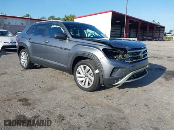 ✅ 2022 Volkswagen Atlas SE • VIN: 1V2WE2CA3NC218854 • Lot: 41931015. Wystawiony na IAAI z przebiegiem 49 855 mil. Bezpłatny archiwum sprzedaży aukcyjnych z USA i szczegółowy raport historii pojazdu na DreamBid. Zdjęcie 1.