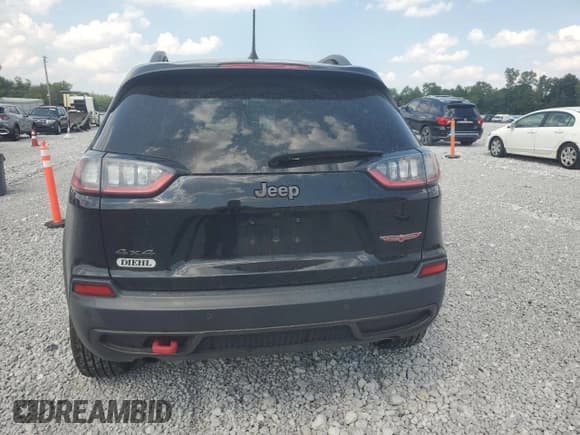 ✅ 2019 Jeep Cherokee Trailhawk Elite • VIN: 1C4PJMBXXKD422527 • Лот: 68966035. Опубликован ранее на Copart с пробегом 96 272 миль. Бесплатный доступ к архиву аукционных продаж из США и подробный отчёт об истории автомобиля на DreamBid. Изображение 6.