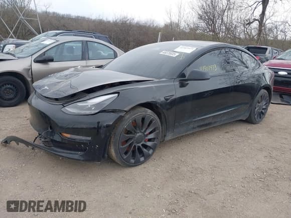 ✅ 2021 Tesla Model 3 Performance • VIN: 5YJ3E1EC5MF030822 • Lot: 41907973. Wystawiony na IAAI z przebiegiem 50 133 mil. Bezpłatny archiwum sprzedaży aukcyjnych z USA i szczegółowy raport historii pojazdu na DreamBid. Zdjęcie 2.
