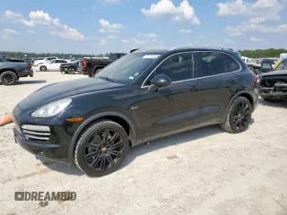 ✅ 2014 Porsche Cayenne Diesel • VIN: WP1AF2A28ELA44721 • Lot: 71779715. Wystawiony na Copart z przebiegiem 164 629 mil. Bezpłatny archiwum sprzedaży aukcyjnych z USA i szczegółowy raport historii pojazdu na DreamBid. Zdjęcie 1.