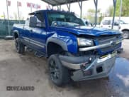 ✅ 2004 Chevrolet Silverado 1500 Z71 • VIN: 1GCEK19T24E291984 • Lot: 42022724. Listed on IAAI with 243,333 mi. Free auction sales archive from the USA and detailed vehicle history report at DreamBid. Image 1.