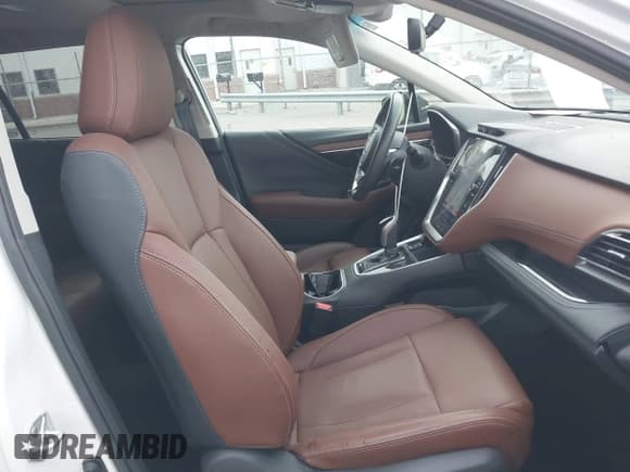 ✅ 2022 Subaru Outback Touring • VIN: 4S4BTAPC5N3157370 • Lot: 43767957. Listed on IAAI with 19,164 mi. Free auction sales archive from the USA and detailed vehicle history report at DreamBid. Image 5.