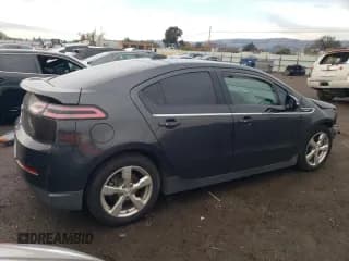 ✅ 2015 Chevrolet Volt • VIN: 1G1RD6E46FU142776 • Lot: 81578963. Wystawiony na Copart z przebiegiem 107 787 mil. Bezpłatny archiwum sprzedaży aukcyjnych z USA i szczegółowy raport historii pojazdu na DreamBid. Zdjęcie 3.