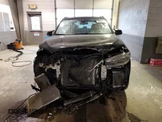 ✅ 2018 BMW X5 M • VIN: 5YMKT6C58J0Y83395 • Lot: 43535103. Wystawiony na Copart z przebiegiem 52 374 mil. Bezpłatny archiwum sprzedaży aukcyjnych z USA i szczegółowy raport historii pojazdu na DreamBid. Zdjęcie 5.