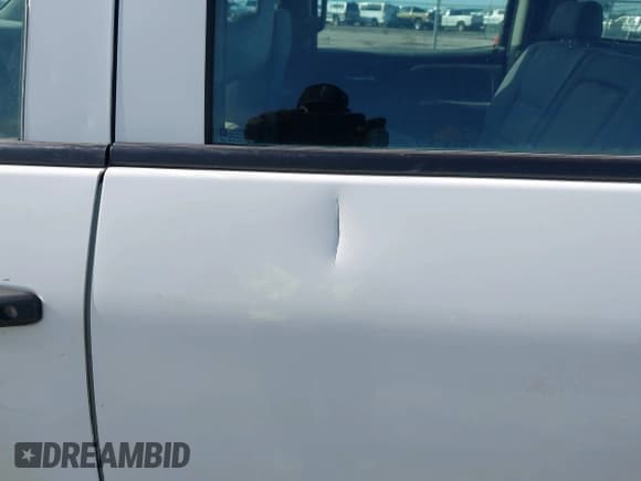 ✅ 2017 Chevrolet Silverado 2500HD Work Truck • VIN: 1GC1KUEYXHF225748 • Lot: 42691810. Listed on IAAI with 119,151 mi. Free auction sales archive from the USA and detailed vehicle history report at DreamBid. Image 18.