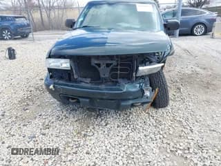 ✅ 2003 Chevrolet Blazer LS • VIN: 1GNDT13X93K177170 • Lot: 41839837. Wystawiony na IAAI z przebiegiem 148 555 mil. Bezpłatny archiwum sprzedaży aukcyjnych z USA i szczegółowy raport historii pojazdu na DreamBid. Zdjęcie 6.